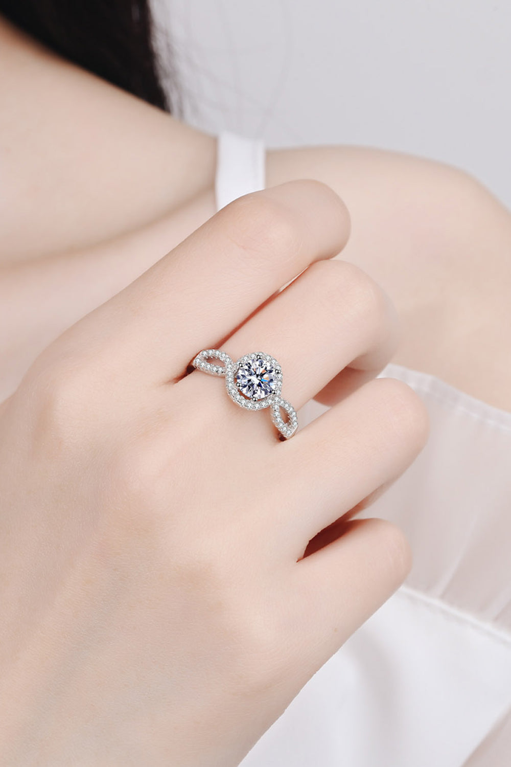 Feel The Joy 925 Sterling Silver Moissanite Ring